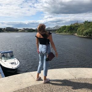 Meet your Posher, Natalie